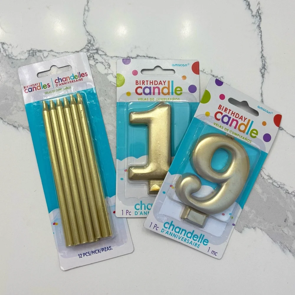 Lot of Amscan Metallic Gold Birthday Candles